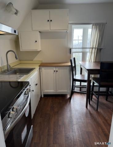 21 Broadway Avenue Stonington CT 06378