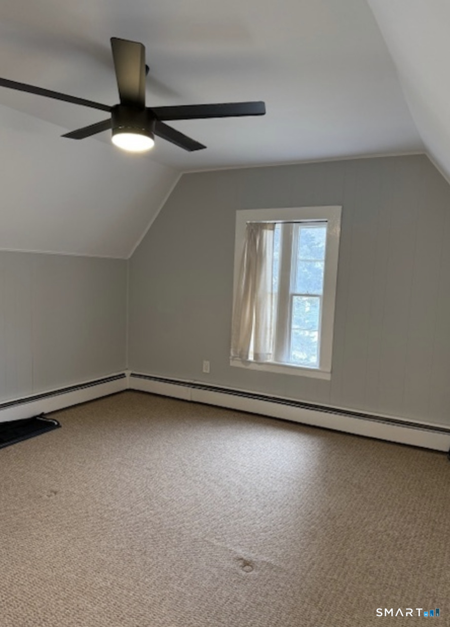 21 Broadway Avenue Stonington CT 06378