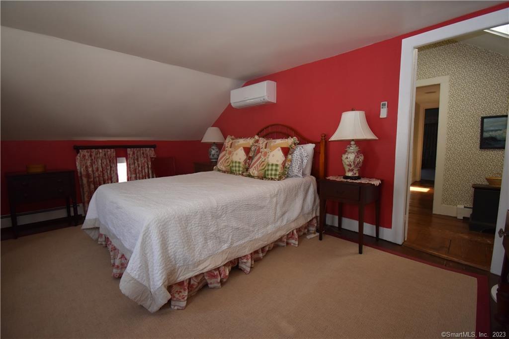 15 Trumbull Street Stonington CT 06378