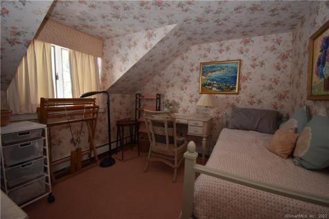 15 Trumbull Street Stonington CT 06378