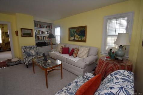 15 Trumbull Street Stonington CT 06378