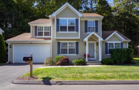 12 Echo Pond Road Monroe CT 06468