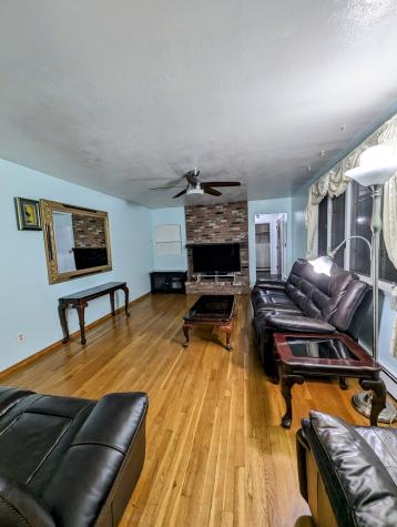 14 Stuart Drive Danbury CT 06811