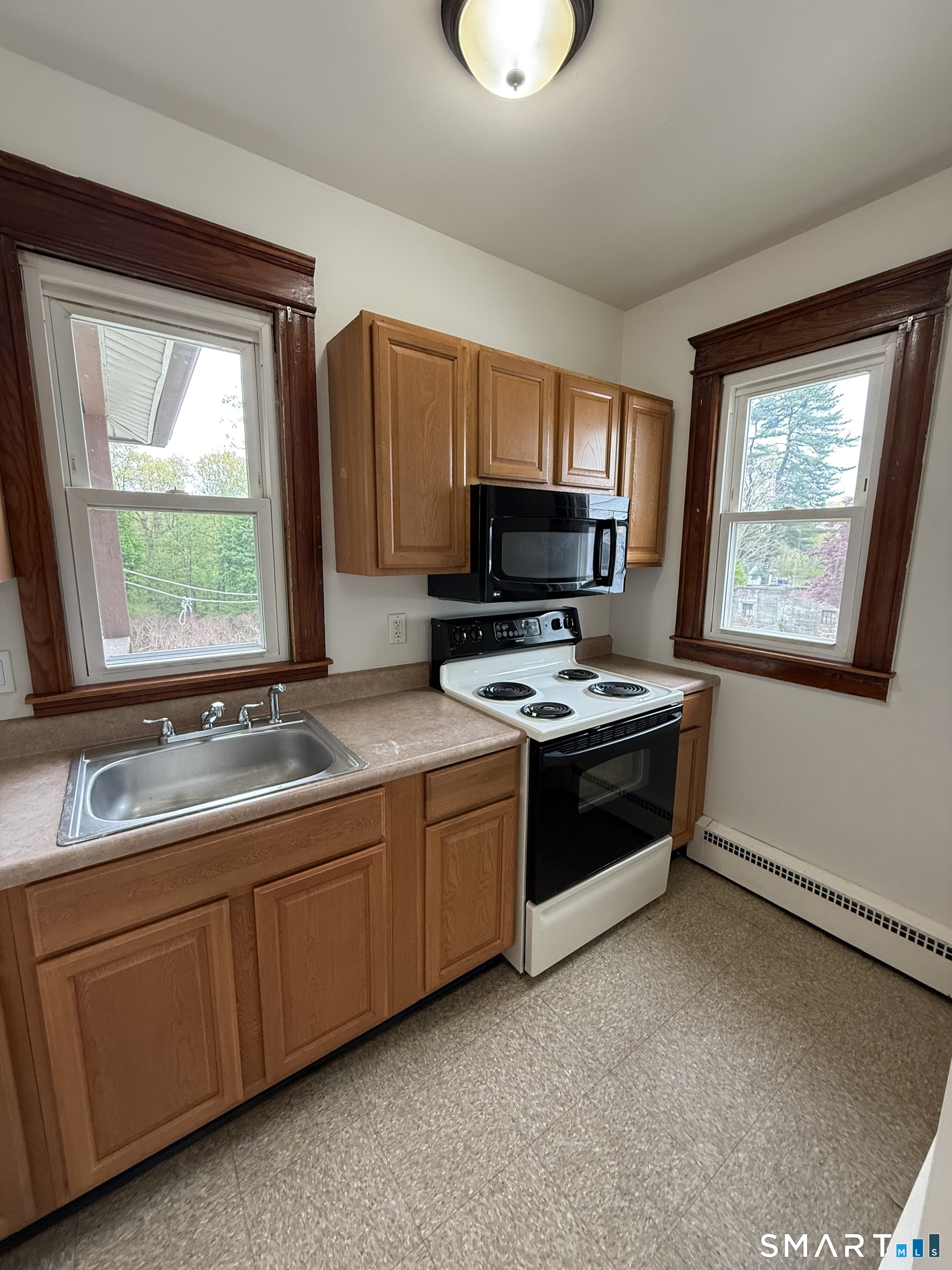 192 Tudor Street Waterbury CT 06704