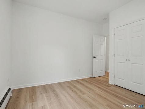 28 East Walnut Street Stamford CT 06902