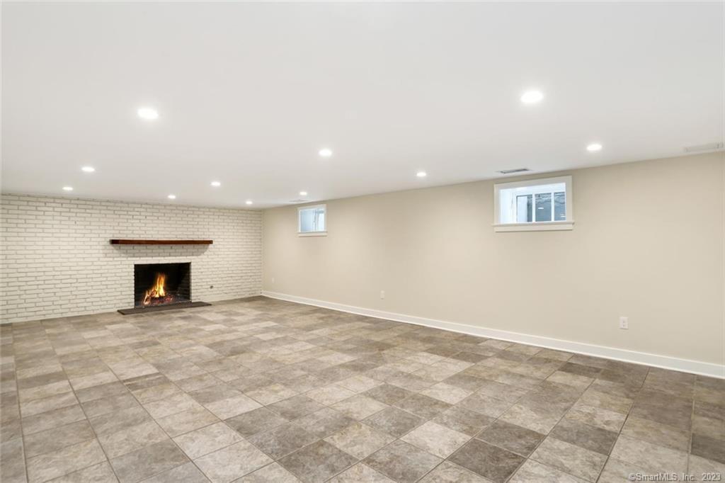 588 Weed Street New Canaan CT 06840