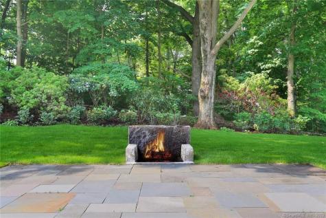 588 Weed Street New Canaan CT 06840