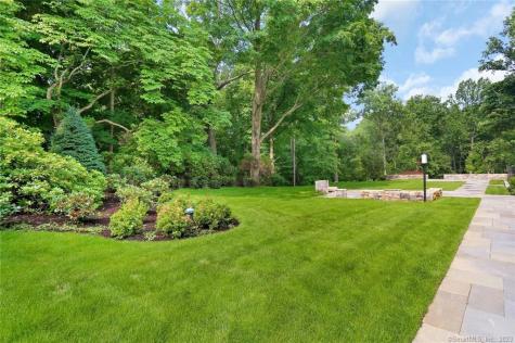 588 Weed Street New Canaan CT 06840