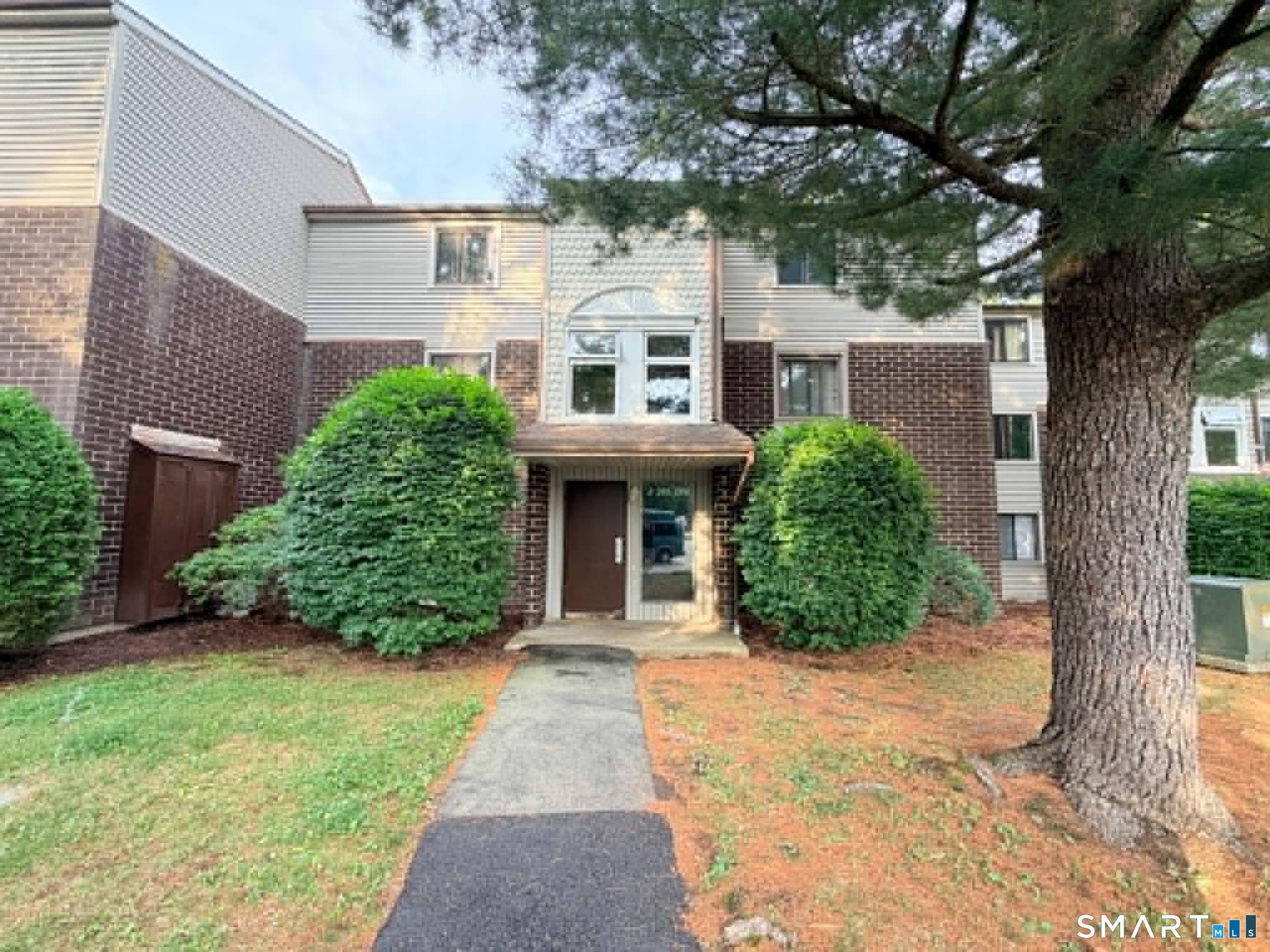 7 Padanaram Road Danbury CT 06811
