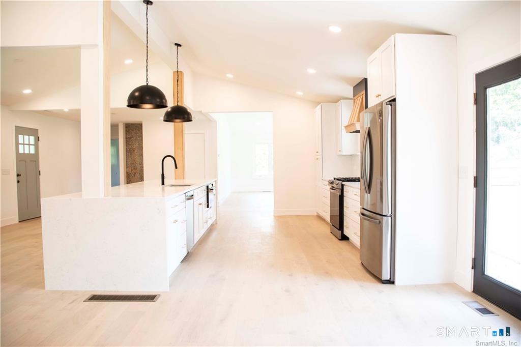 11 Fairmount Drive Danbury CT 06811