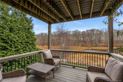 33 Marshfield Road East Lyme CT 06357