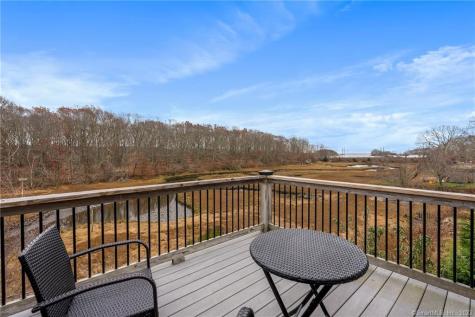 33 Marshfield Road East Lyme CT 06357