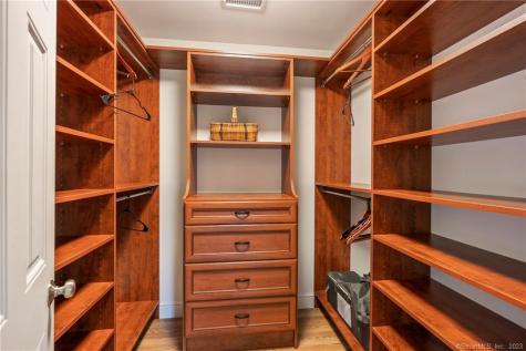 33 Marshfield Road East Lyme CT 06357