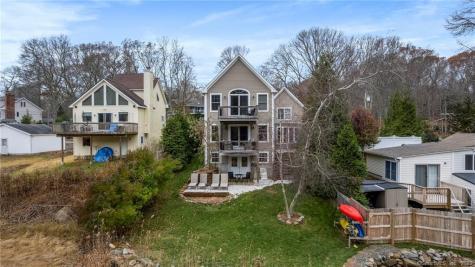 33 Marshfield Road East Lyme CT 06357