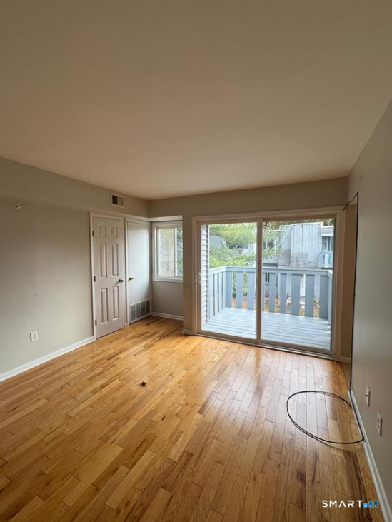 12 Cedar Court East Haven CT 06512