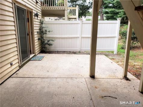 10 Brantwood Drive Madison CT 06443