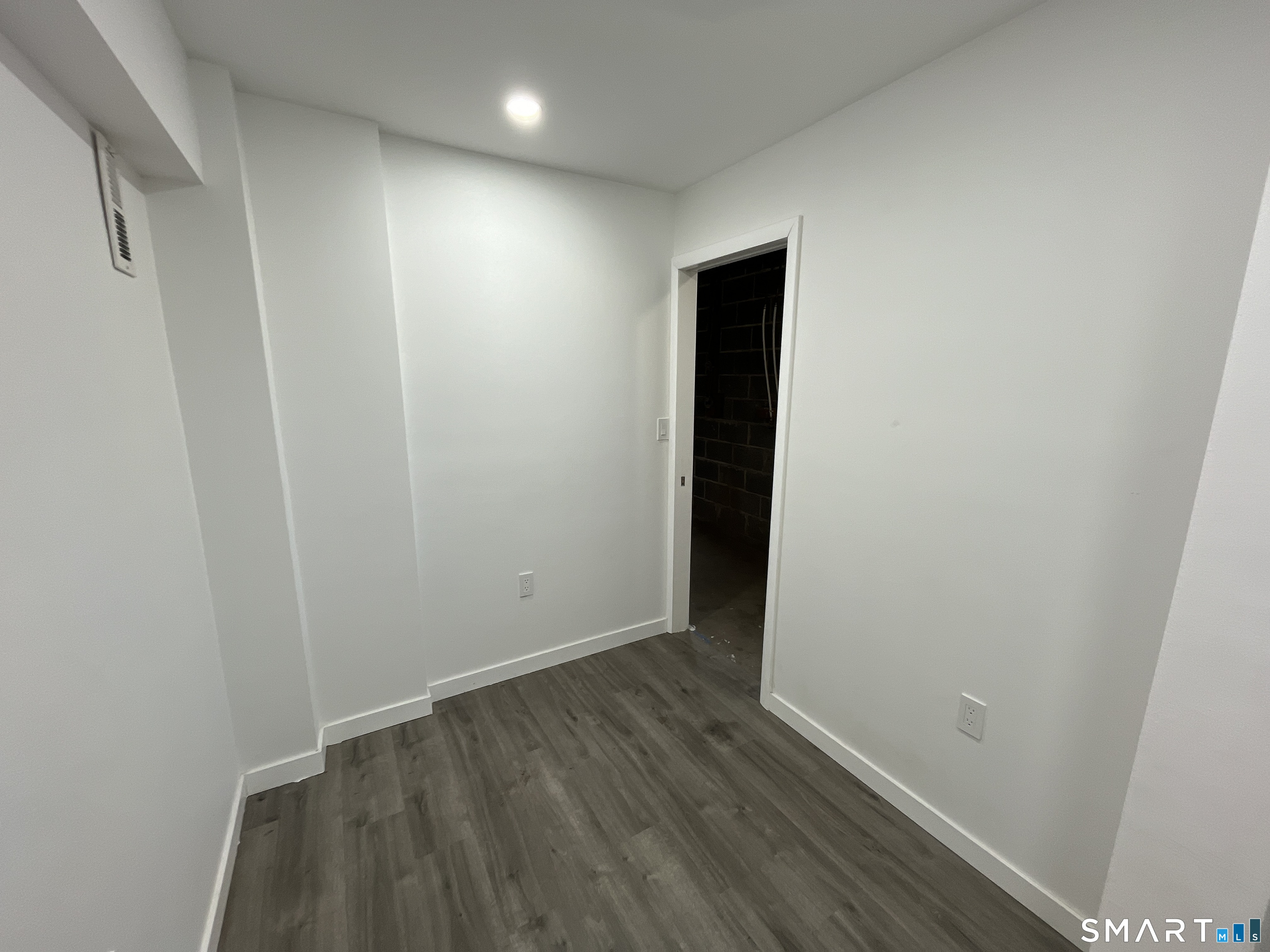 110 Roger White Drive New Haven CT 06511