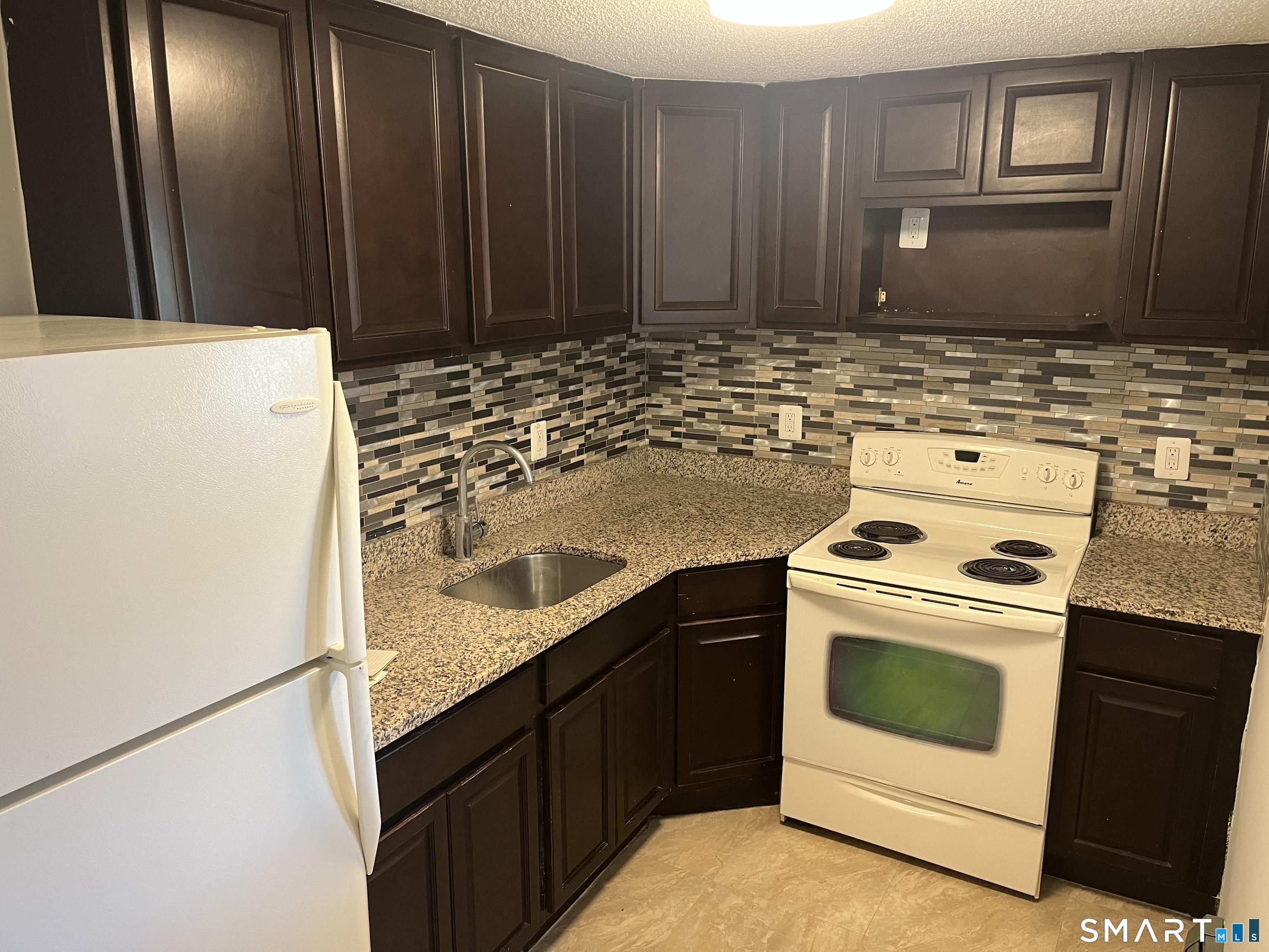 32 Cook Avenue Meriden CT 06451