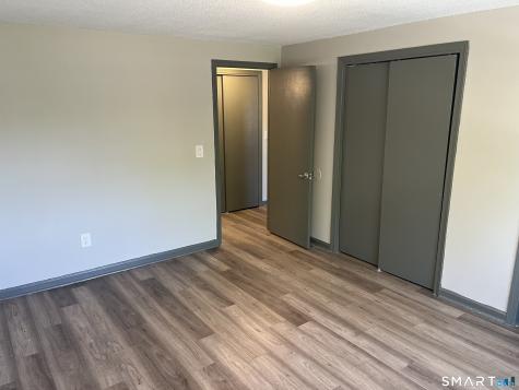 32 Cook Avenue Meriden CT 06451