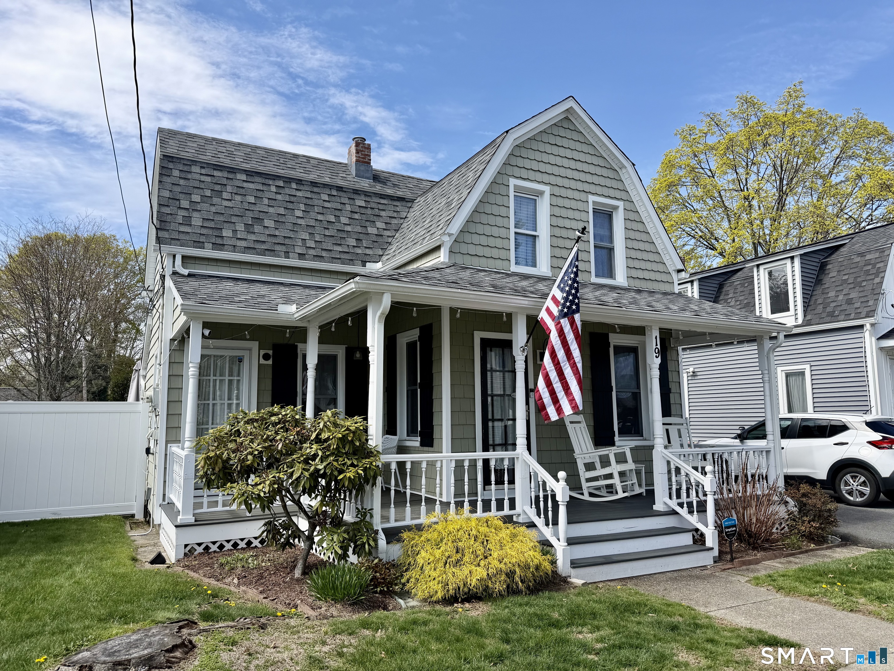 19 Willow Street Milford CT 06460