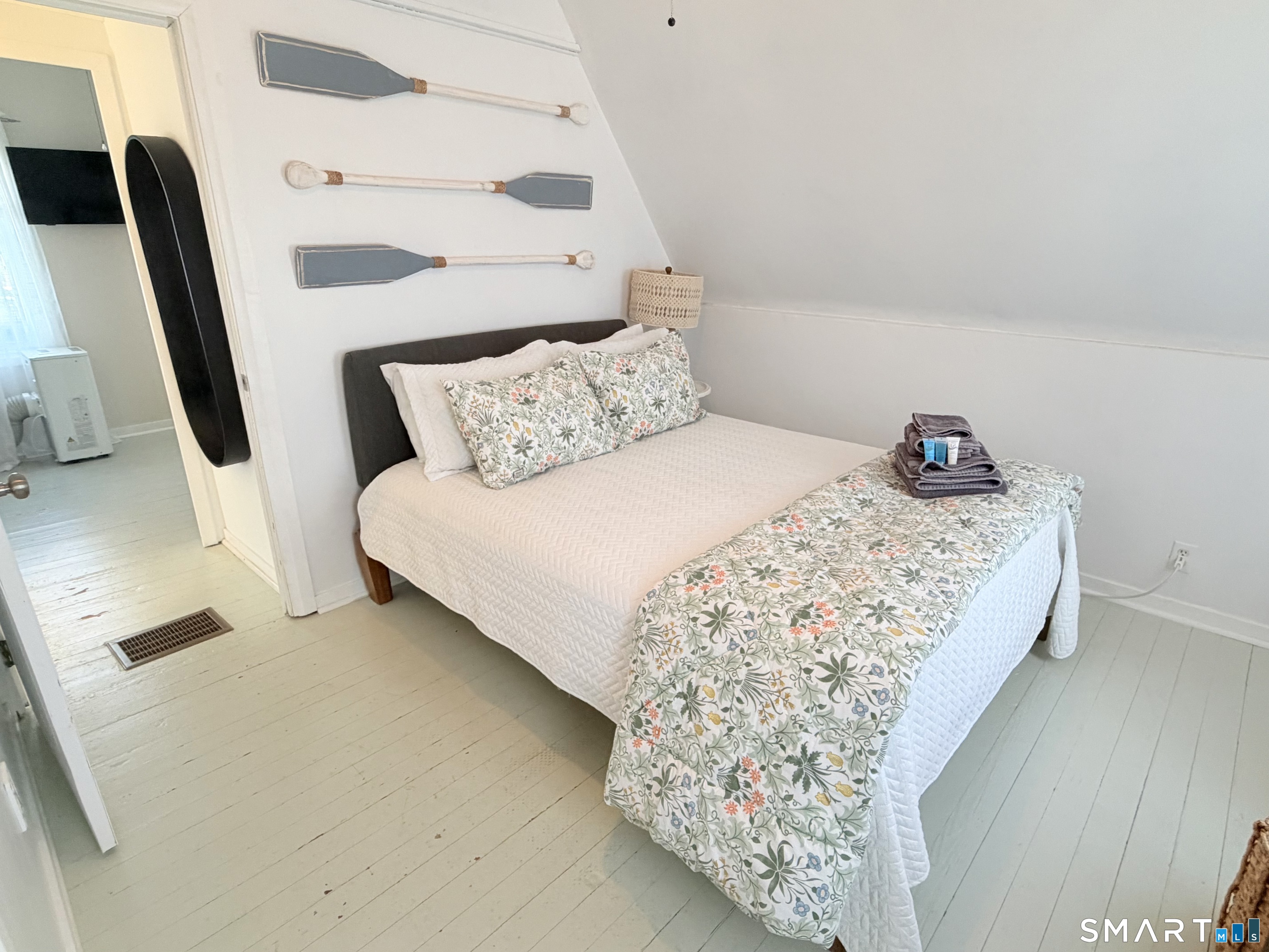 19 Willow Street Milford CT 06460