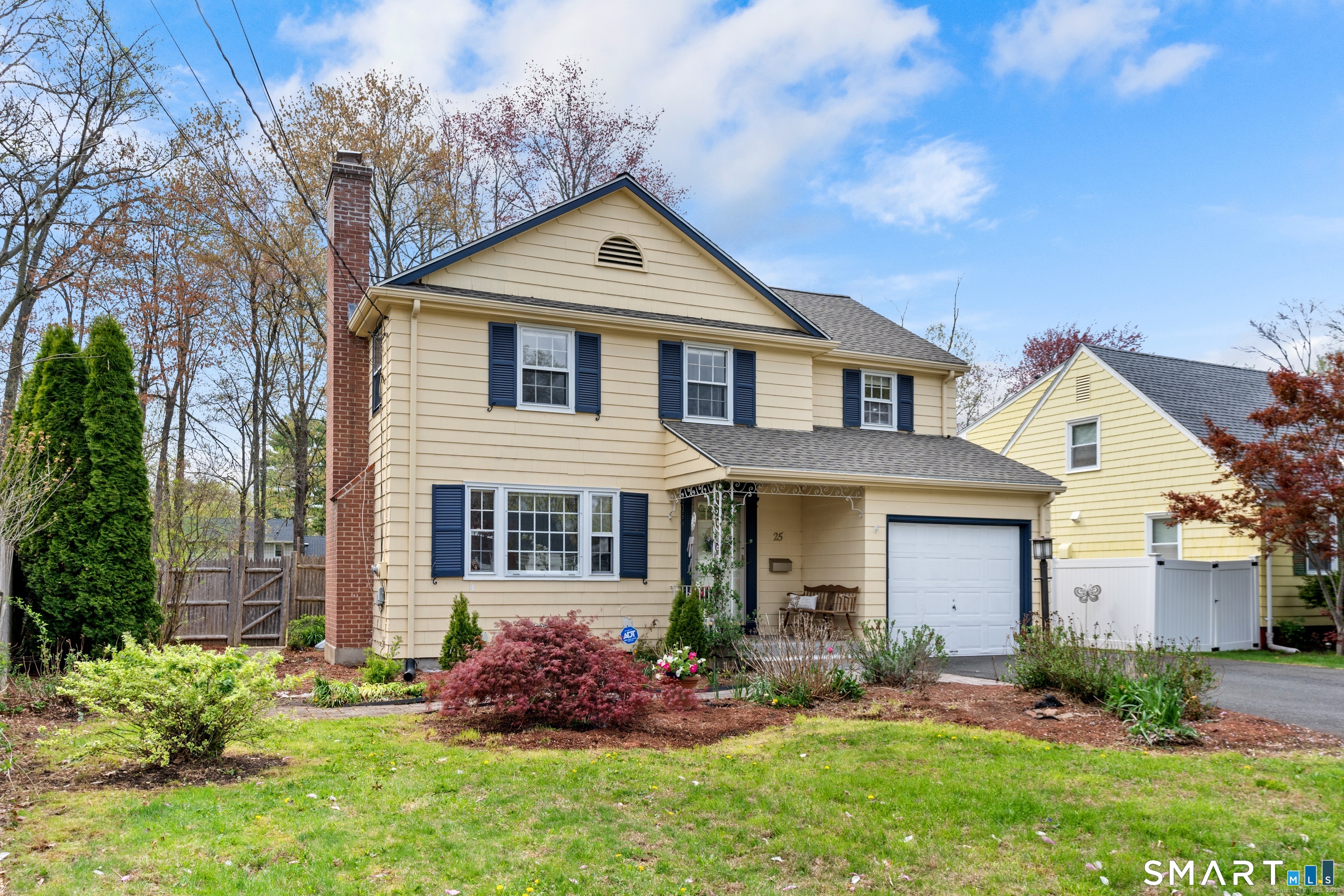 25 Sherwood Road West Hartford CT 06117