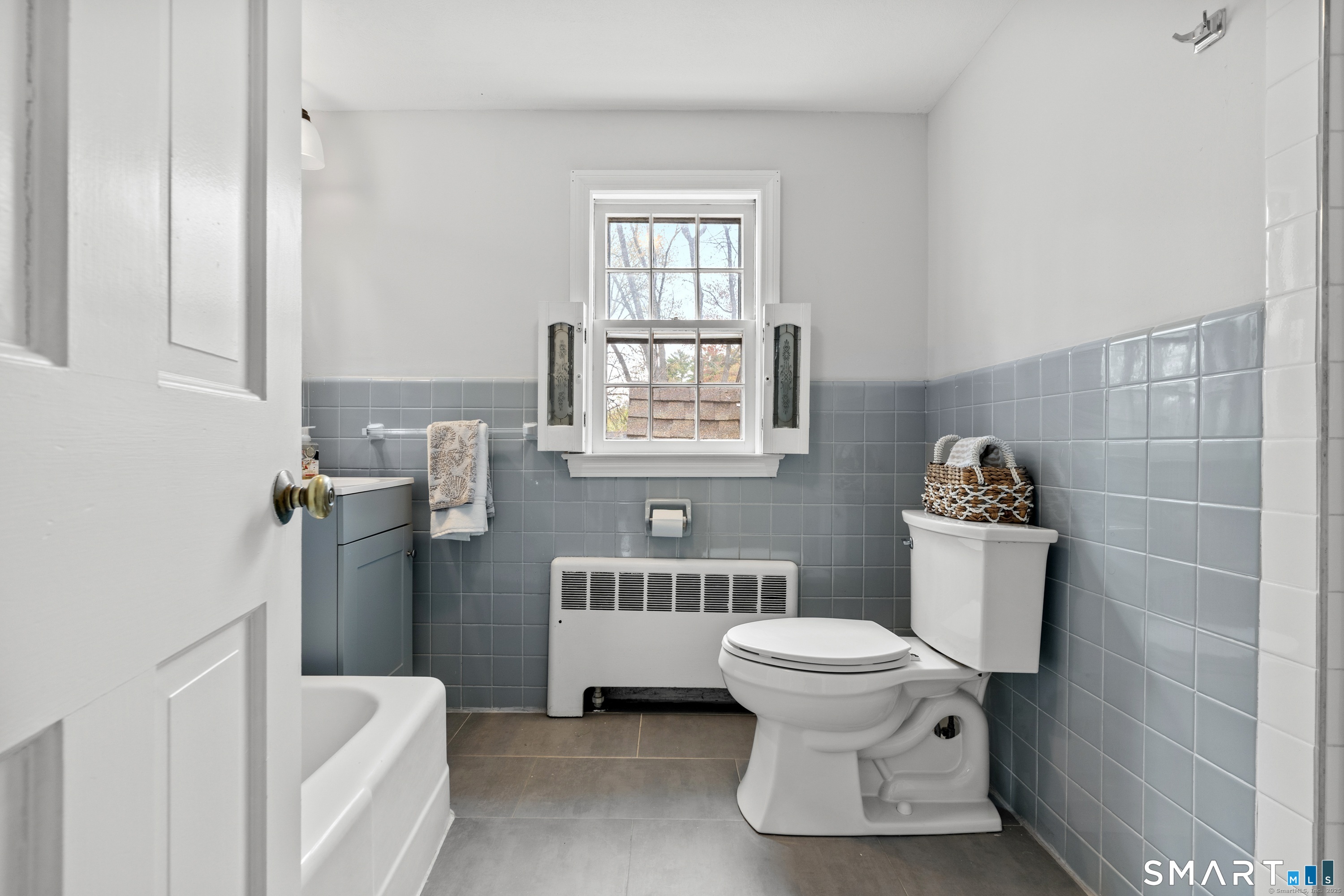 25 Sherwood Road West Hartford CT 06117