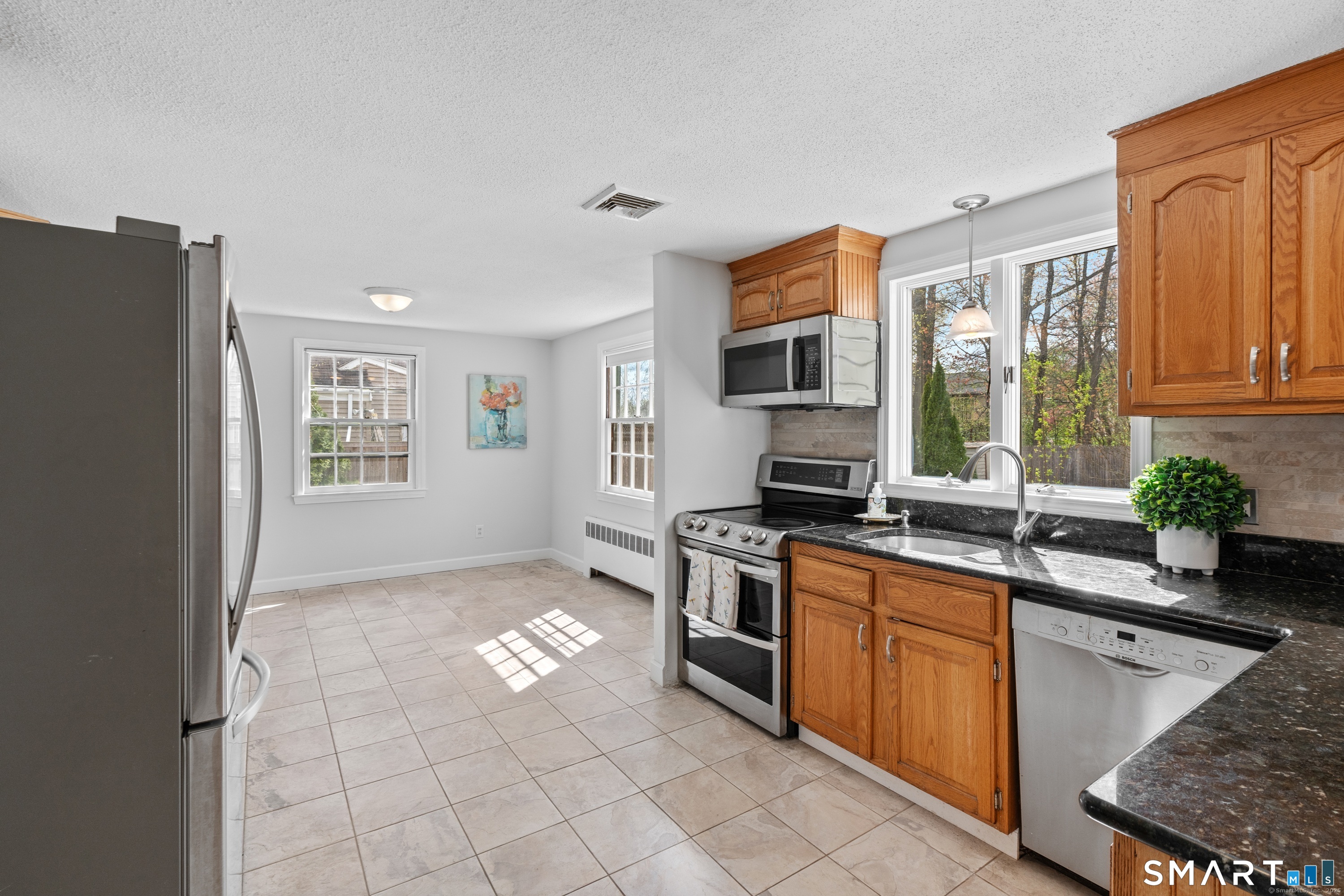 25 Sherwood Road West Hartford CT 06117