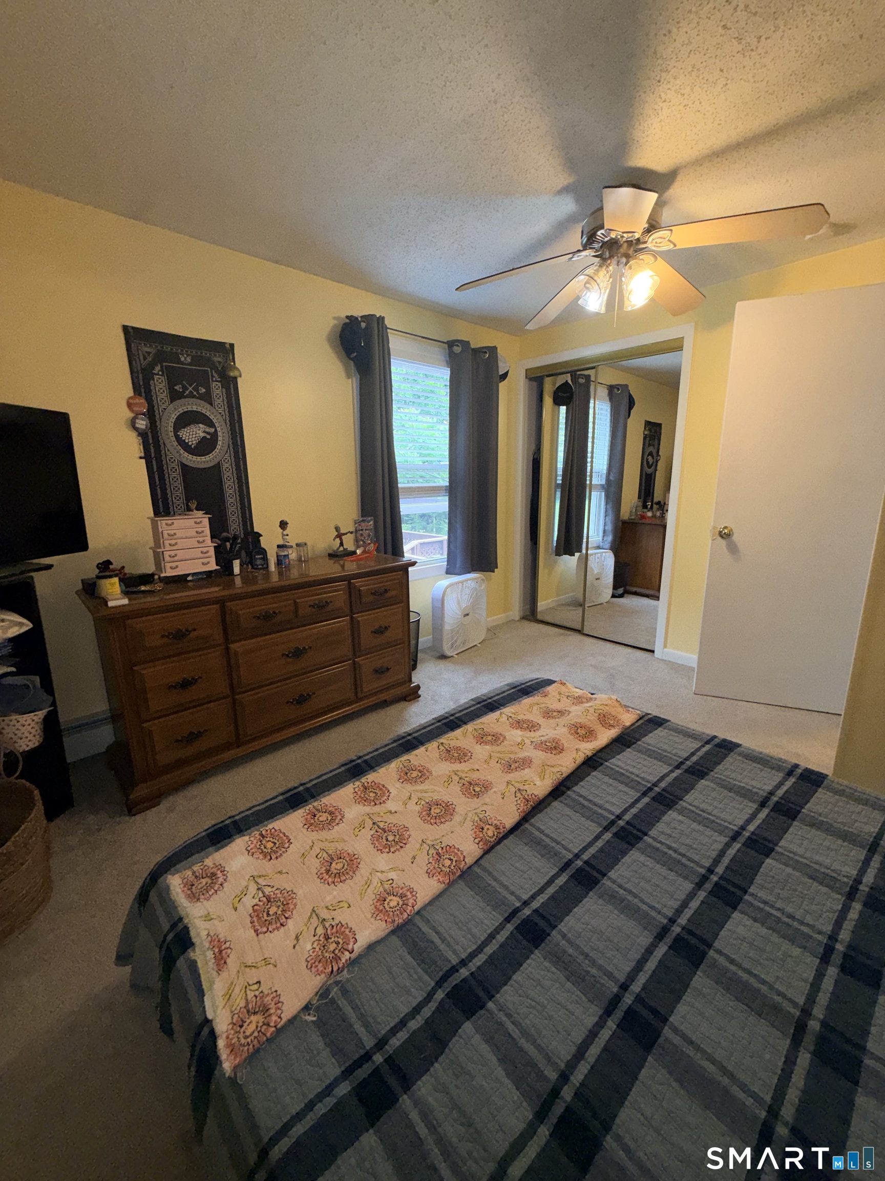 4 Harbor View Avenue Waterford CT 06385