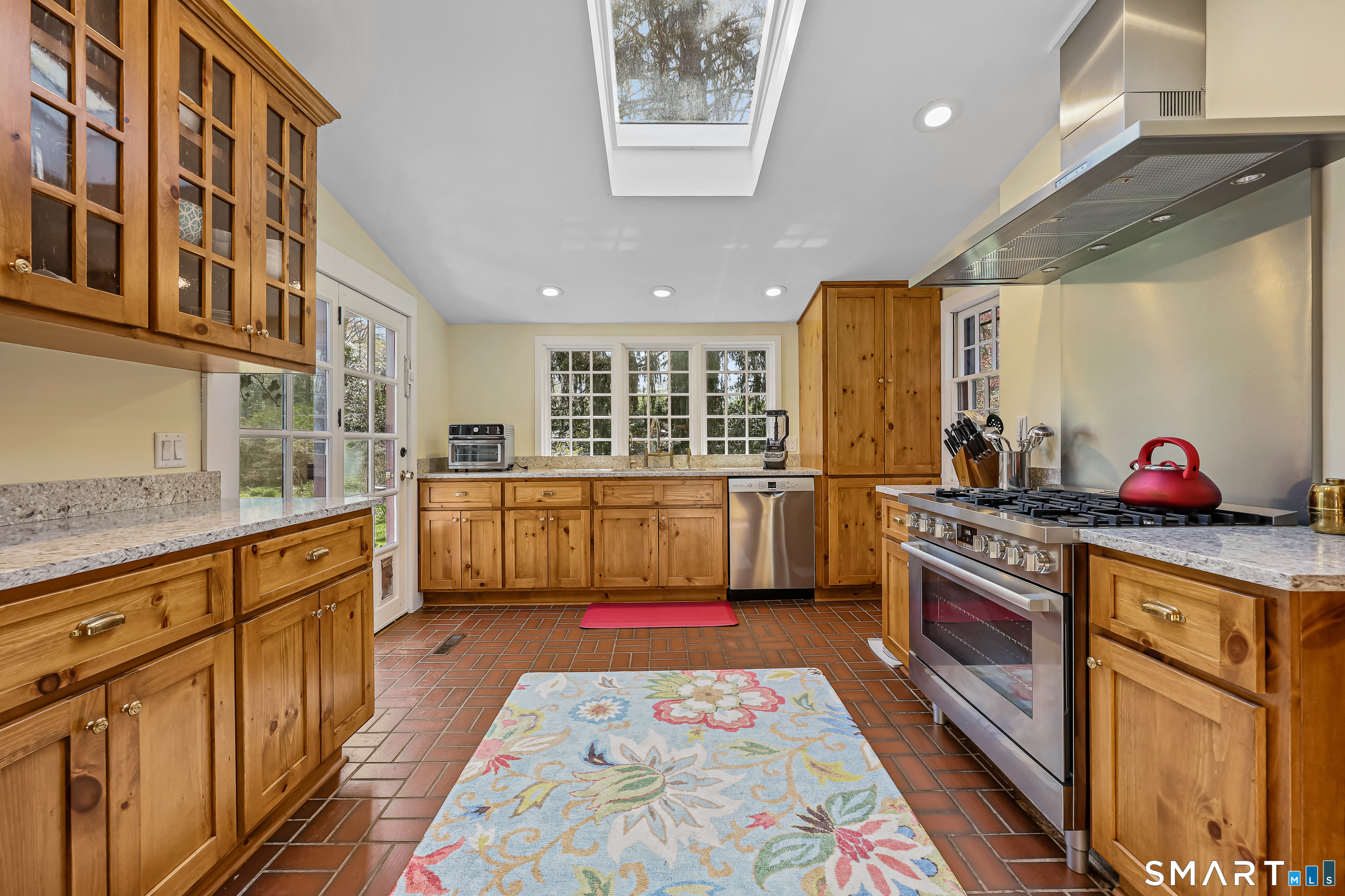 2 Race Hill Road Madison CT 06443