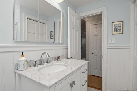 50 Craig Place Fairfield CT 06824