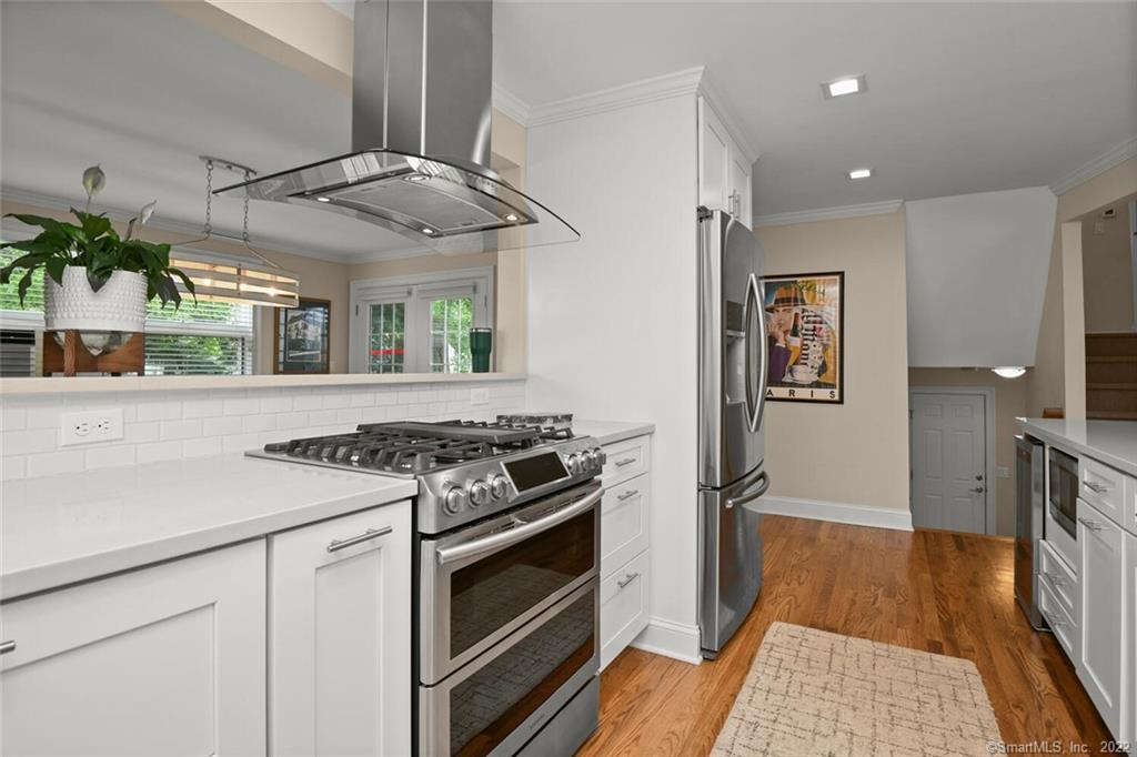 50 Craig Place Fairfield CT 06824