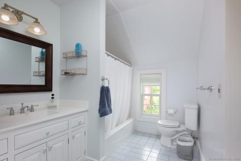 17 Grandview Lane Sharon CT 06069