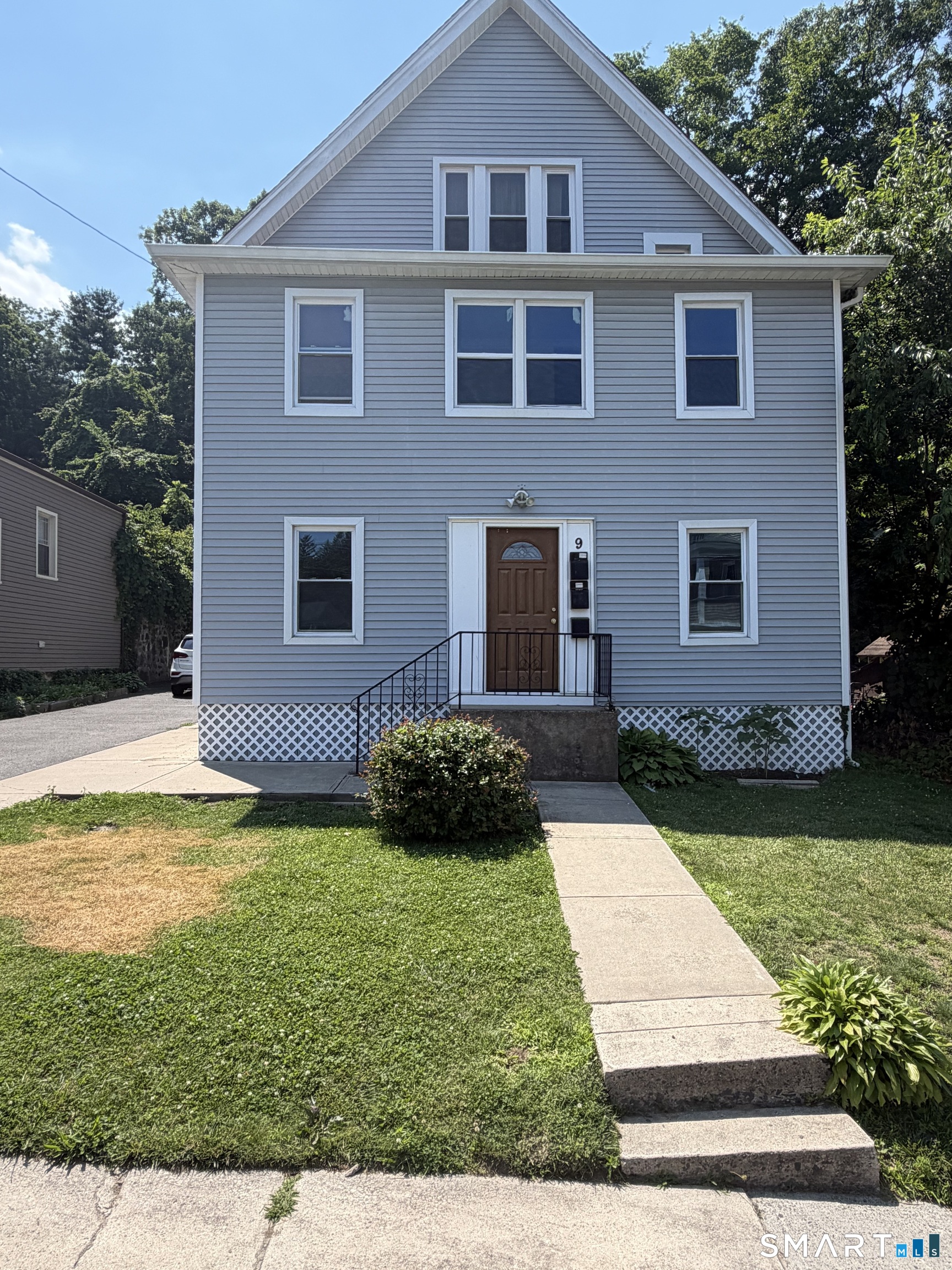 9 Pierpont Street Waterbury CT 06708