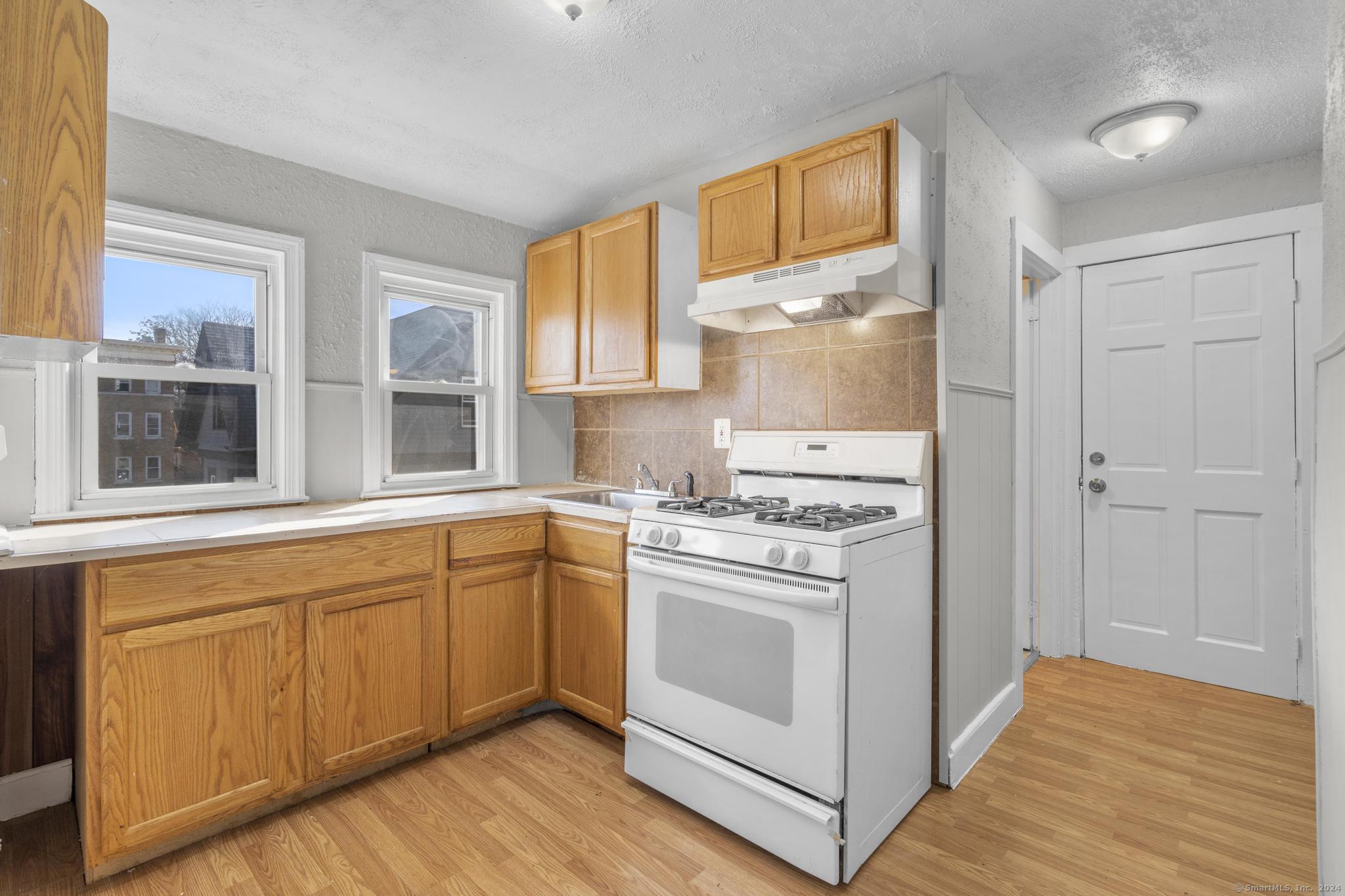 7-9 Hazel Street Hartford CT 06106