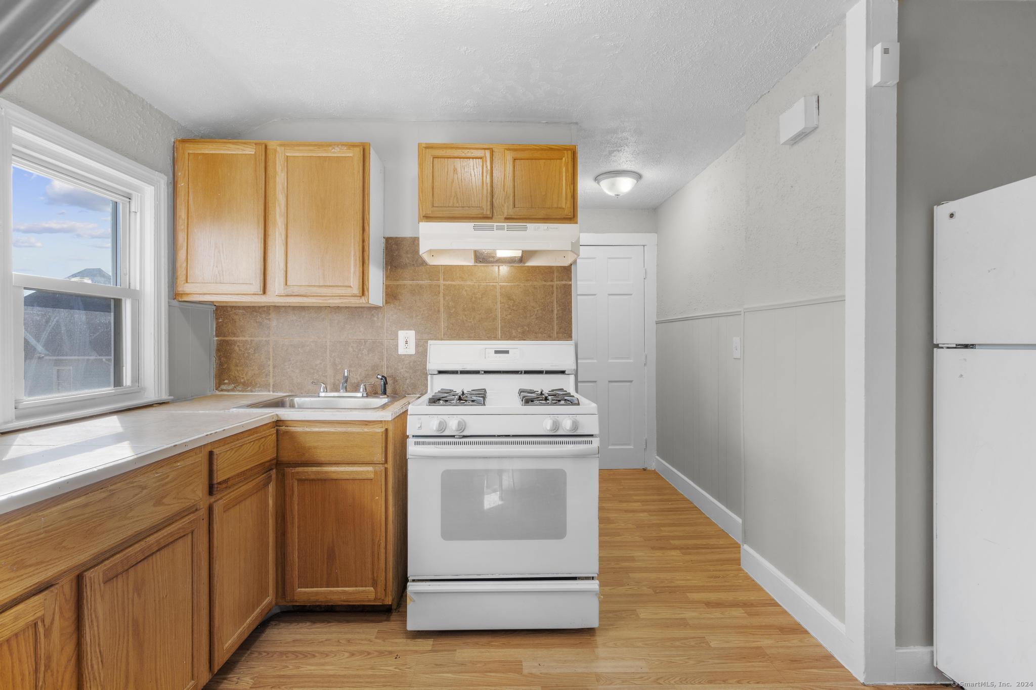 7-9 Hazel Street Hartford CT 06106