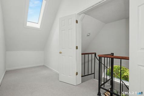 54 Shore Road Waterford CT 06385