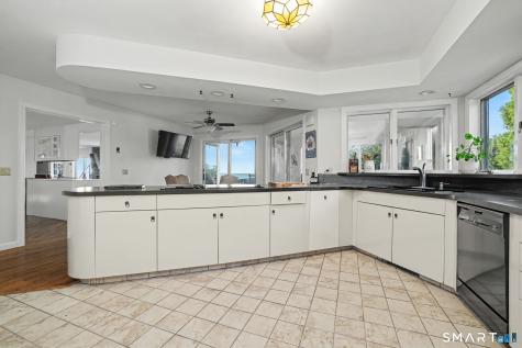 54 Shore Road Waterford CT 06385