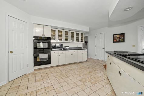 54 Shore Road Waterford CT 06385