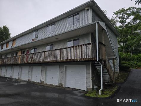 215 Waterville Street Waterbury CT 06710