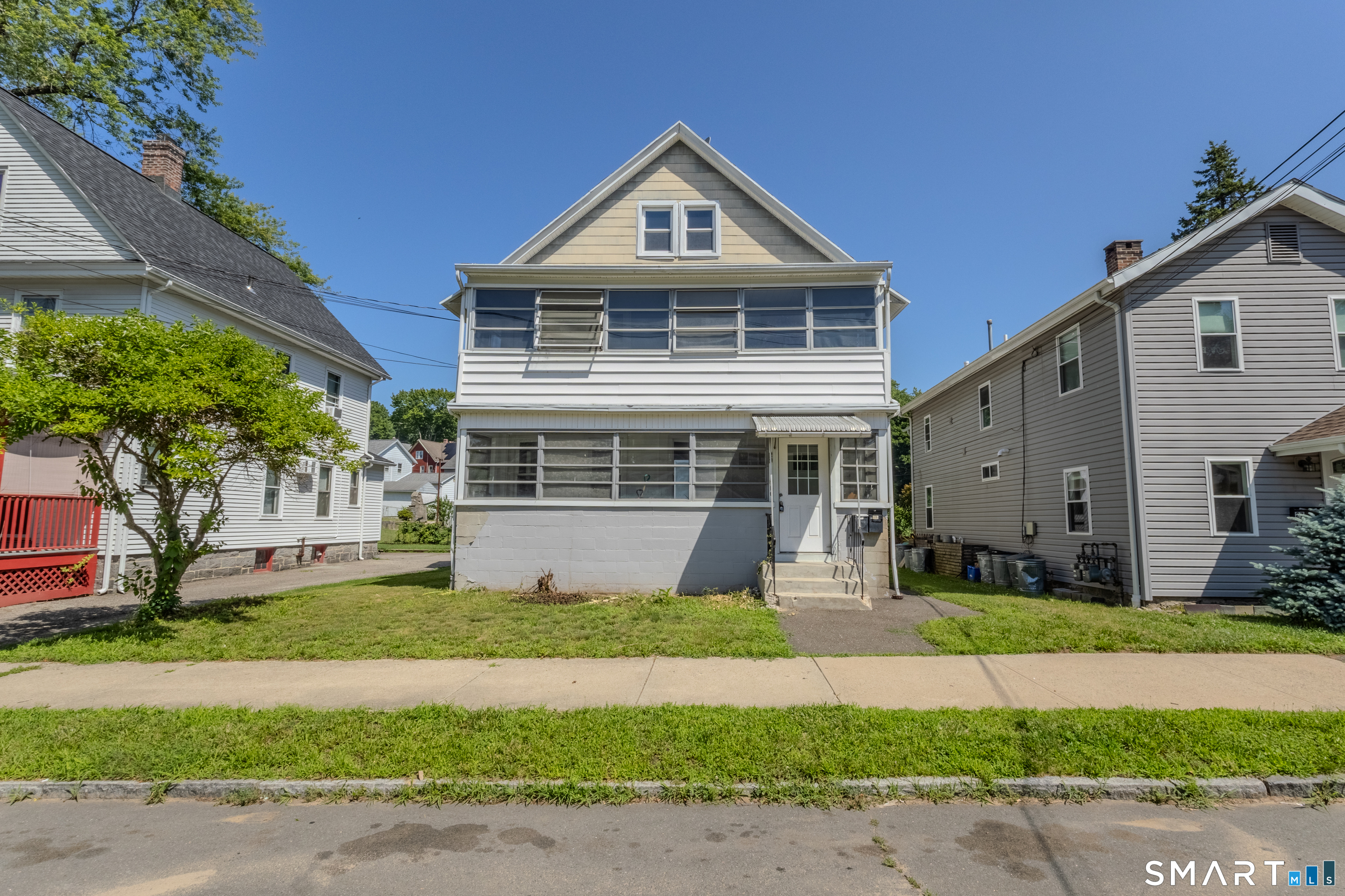 29 8TH Street Derby CT 06418