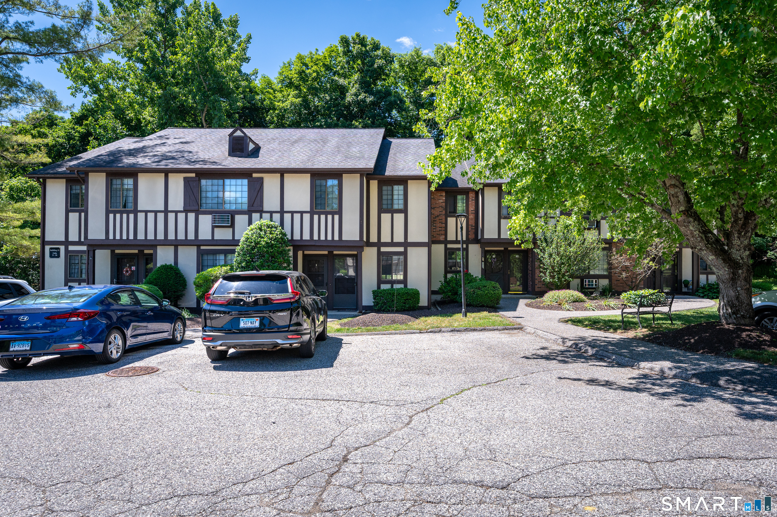 11 Eden Court Brookfield CT 06804