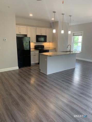 102H Edgewater Circle East Hampton CT 06424