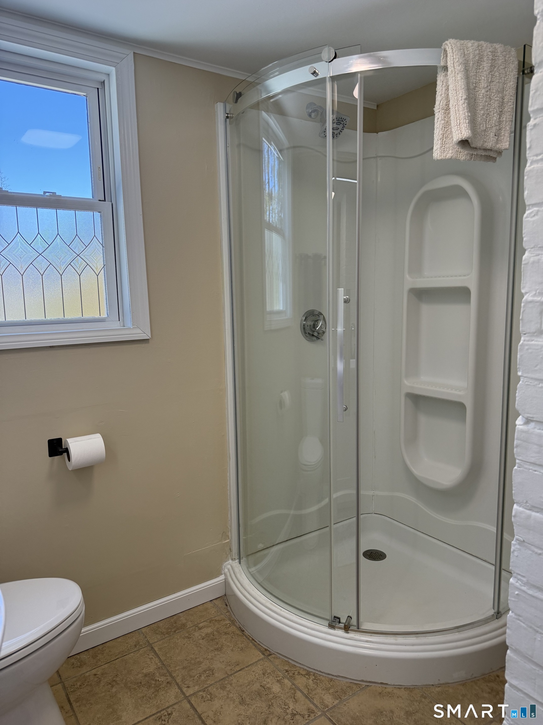 27 Dilliston Road New Hartford CT 06057