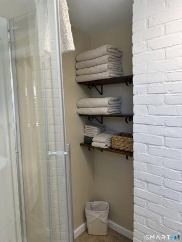 27 Dilliston Road New Hartford CT 06057