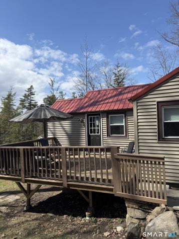 27 Dilliston Road New Hartford CT 06057