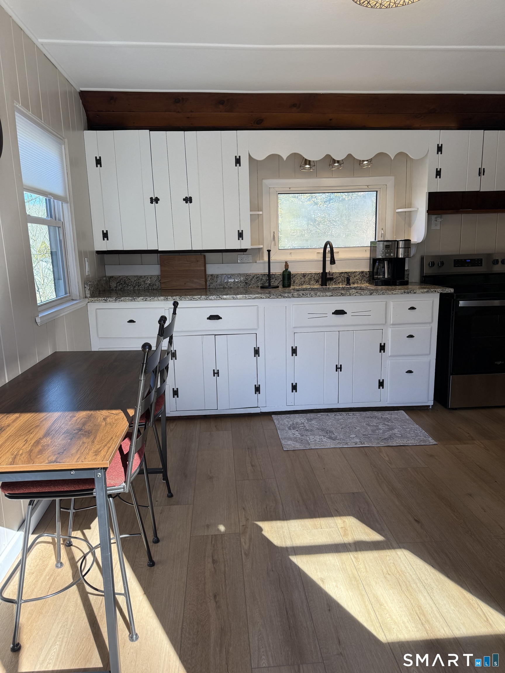 27 Dilliston Road New Hartford CT 06057
