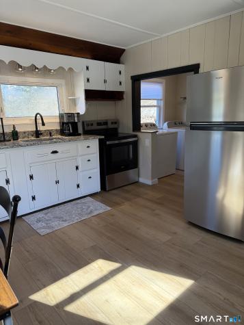 27 Dilliston Road New Hartford CT 06057