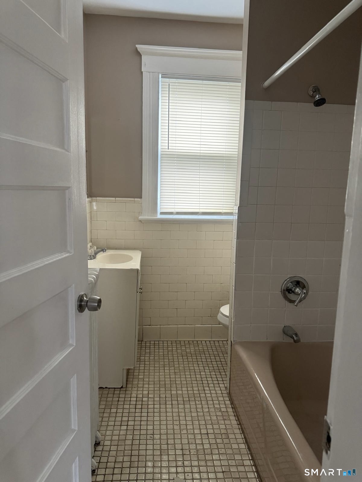 1688 North Avenue Bridgeport CT 06604