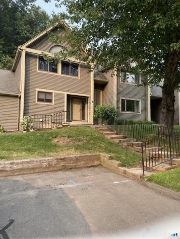 3 Rivermead Avon CT 06001